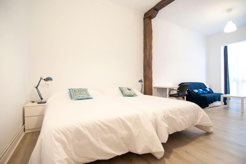 Familias Y Grupos - Muy Buena Ubicacion - Bilbao Apartment Exterior photo