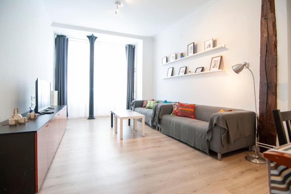 Familias Y Grupos - Muy Buena Ubicacion - Bilbao Apartment Exterior photo